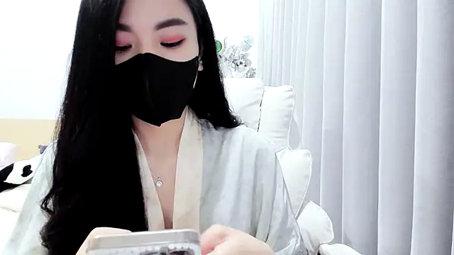 Lita-Julia online show from November 20, 8:32 pm