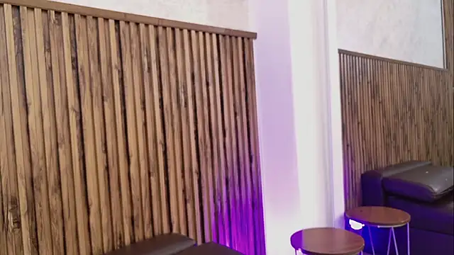 evelynjohnsoon online show from November 27, 1:14 pm