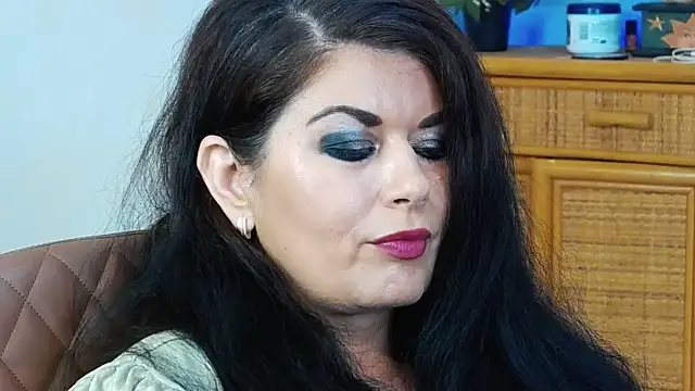 Snapshot of EllenGrace chatting on September 30, 7:14 am EllenGrace online show from September 30, 7:14 am