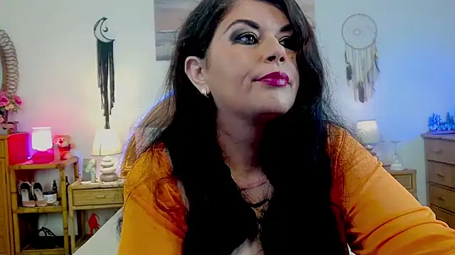 EllenGrace online show from April 13, 9:43 am