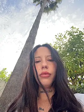 BellaGiaxx online show from April 6, 10:49 am