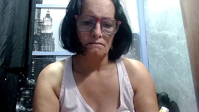 Nastylatinaxxx online show from October 26, 12:22 pm