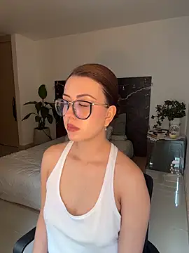 EmaSaenz online show from February 20, 5:58 pm