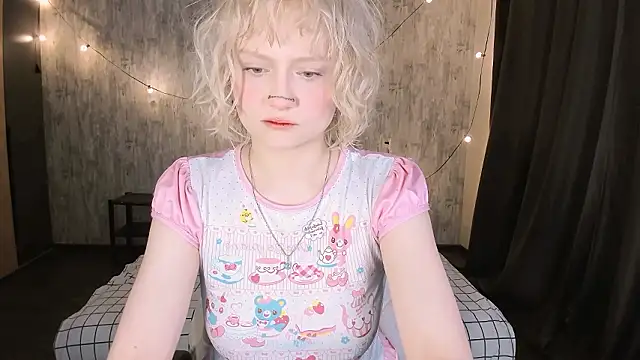 MariaMango online show from February 3, 1:05 am