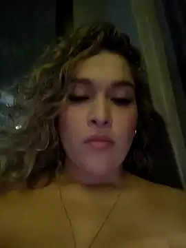 Sara smiiith211 online show from January 6, 12:25 am