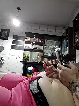Snapshot of marcialoira chatting on October 23, 11:55 pm marcialoira online show from October 23, 11:55 pm