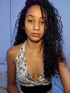 lessaeumesma8 online show from September 26, 3:09 pm