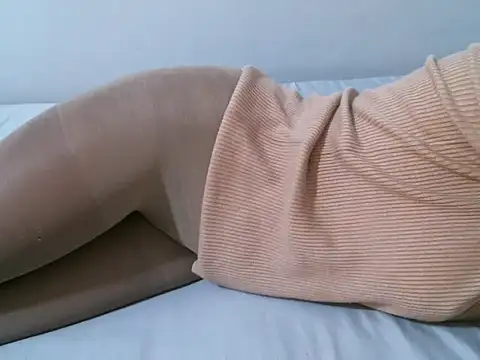 femaqueen online show from February 18, 8:57 am