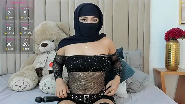 izadii online show from September 23, 6:39 pm