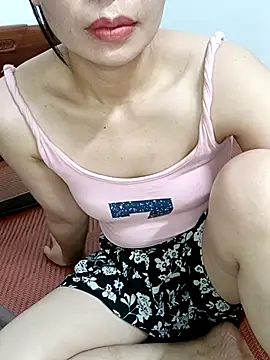 Blythe 69 online show from July 6, 6:18 am