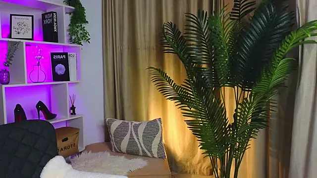 Lina-hill online show from September 10, 5:24 pm