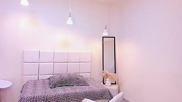 your khloe online show from January 9, 1:26 pm