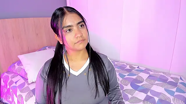 hannnasmith online show from November 14, 3:17 am