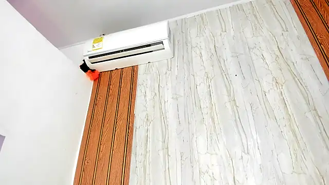 Alika01 online show from April 13, 3:24 pm