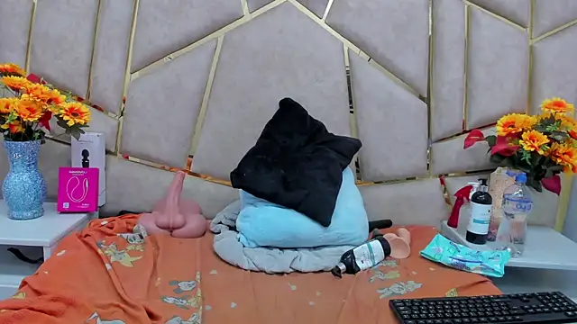 Kloe Candy1 online show from March 21, 8:19 am