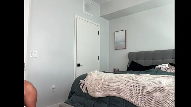 ElenaErickson online show from September 10, 8:53 pm