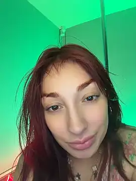 Anniespears online show from August 7, 3:35 am