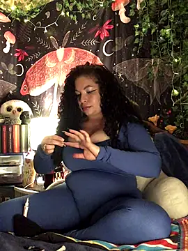 ShaeVictoria online show from October 4, 12:16 am