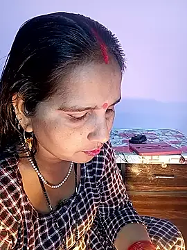 reemacouple007 online show from February 5, 8:06 am