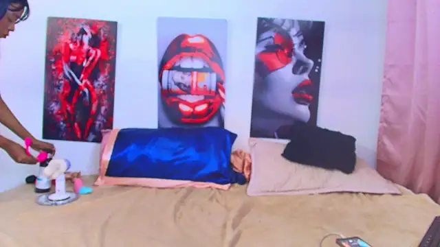 lexy thomsom online show from March 21, 6:07 am