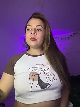 little tifanny82 online show from March 19, 7:40 pm