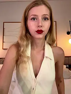 LunaRase online show from January 16, 7:15 am