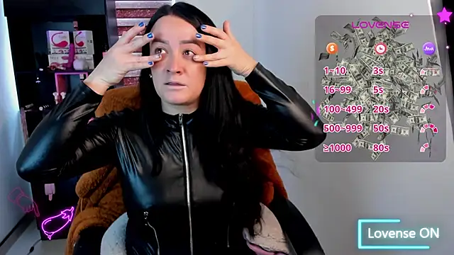 sara goodgirl13 online show from February 8, 4:55 pm