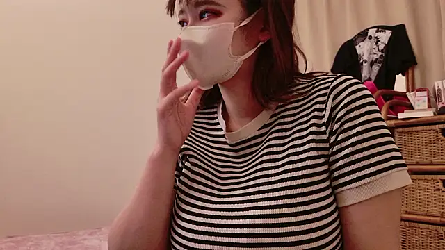 Megu Melon online show from May 10, 9:44 am