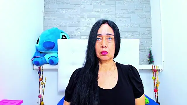 HorniestMilf online show from September 24, 8:41 pm