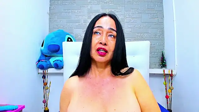 HorniestMilf online show from October 4, 12:49 am