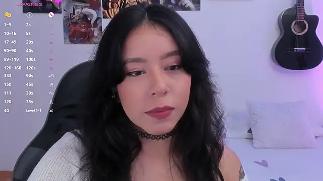 LiilithWalker  online show from April 23, 5:37 am