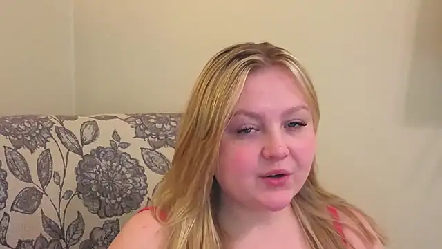 PhatAssBlond online show from April 12, 7:27 pm