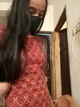 Raya-Moni online show from November 22, 3:04 pm