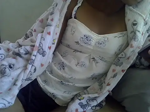 ElianeHot online show from October 29, 8:51 am