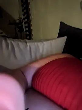 Snapshot of poussychats chatting on September 18, 6:39 pm poussychats online show from September 18, 6:39 pm