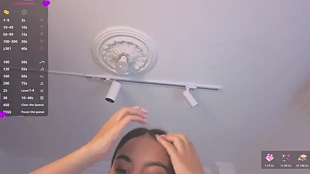 Aleejaa   online show from November 24, 11:23 am