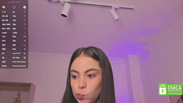 Snapshot of Aleejaa__ chatting on October 21, 11:58 am Aleejaa online show from October 21, 11:58 am