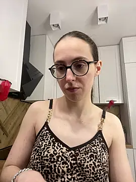 MartiniiSelenna online show from April 17, 5:42 am