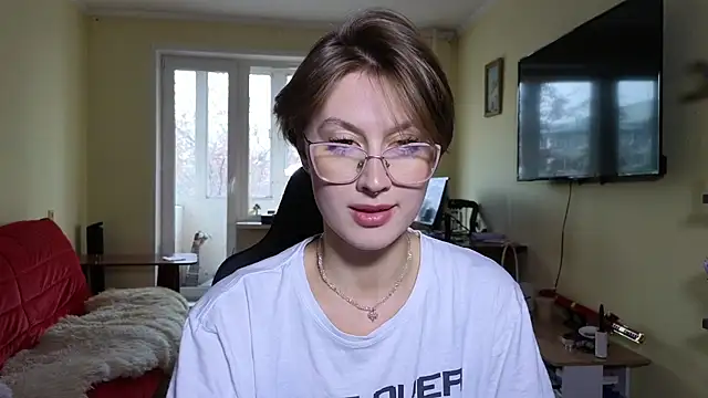 MalvinaBlum online show from October 26, 6:20 am