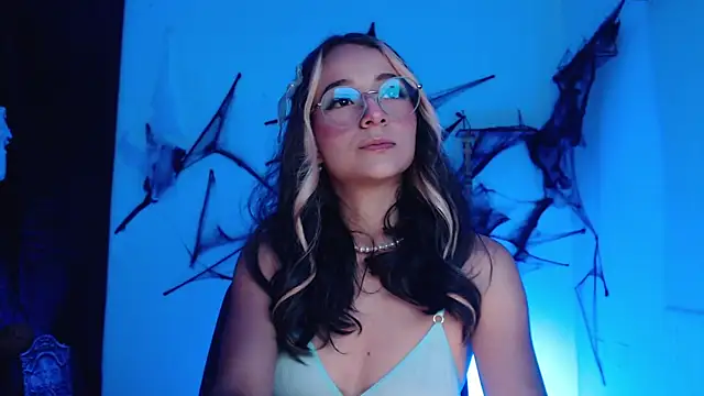 penny sweett  online show from October 27, 12:17 am