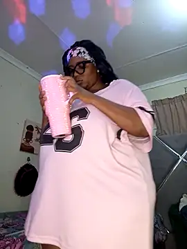 CocoBootyyy online show from December 21, 10:24 pm