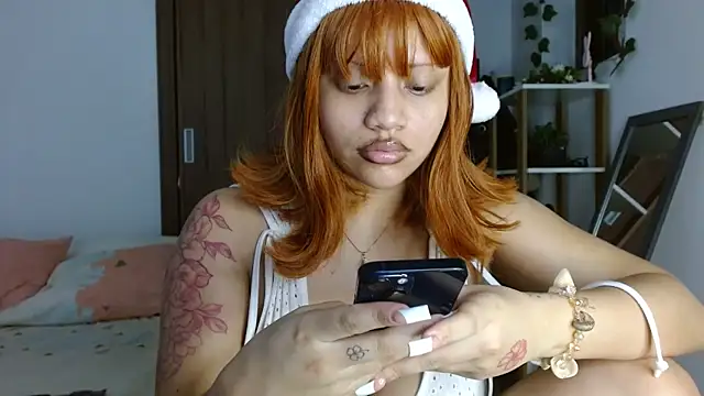 Charlotee  online show from December 3, 12:46 am