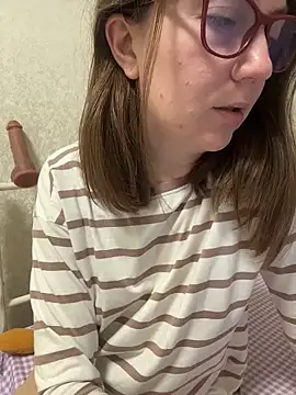 BeatriceTender online show from March 23, 9:32 pm