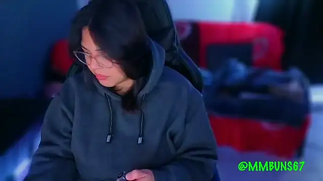 miacanela xo online show from November 2, 1:42 am