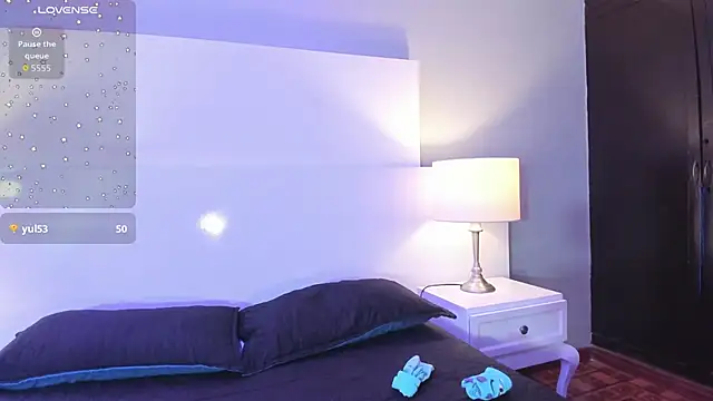 Tamaraakins online show from November 26, 1:23 pm