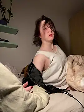 Leontina94 online show from February 10, 8:56 pm