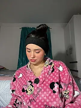 Kimmymadison- online show from March 19, 2:05 am