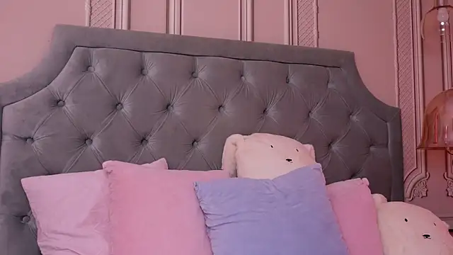 LucyAddison online show from September 16, 3:03 am