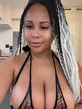 HaileyDiana online show from October 17, 1:25 pm