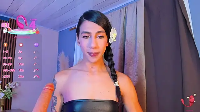 sofiaa grey  online show from October 15, 2:30 pm